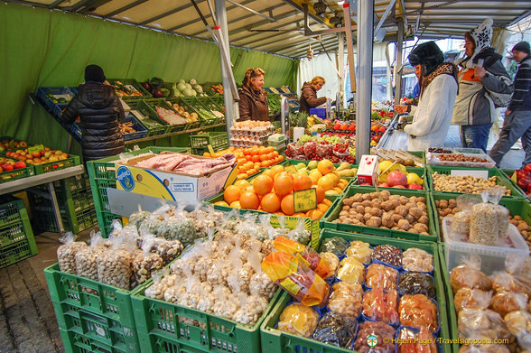 Food market at the Salzburg Christmas market