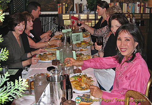 A group dinner at the Marchfelderhof