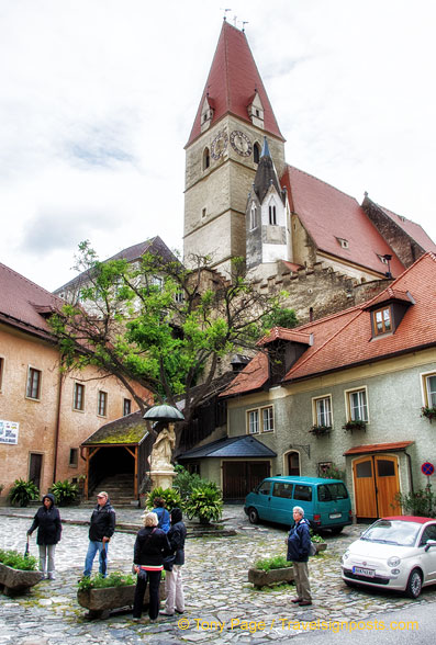 Weissenkirchen main square