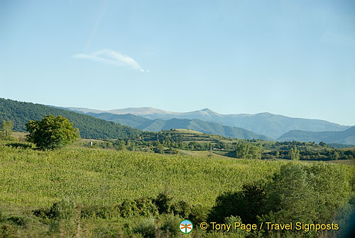 Veliko Turnovo to Sofia