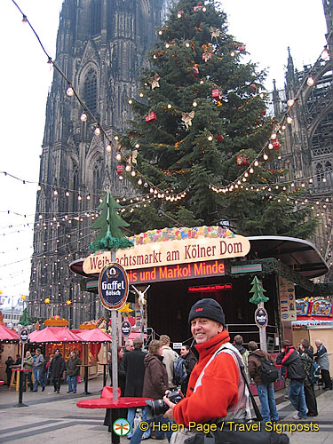 Yes, it's the Weihnachtsmarkt am Kolner Dom