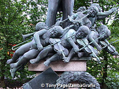 Georg Carstensen had seen pleasure gardens on his travels through Europe
[Tivoli Gardens - Copenhagen - Denmark]