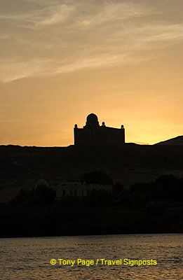 

[Aswan - Nile River -Egypt]