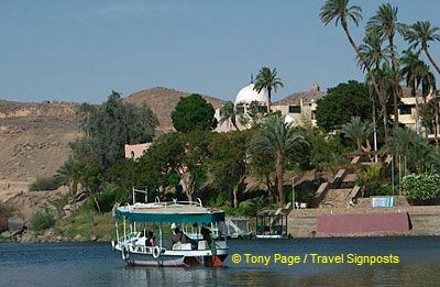 

[Aswan - Nile River -Egypt]