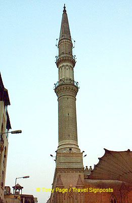 [Shopping in Cairo - Khan el-Khalili Bazaar - Egypt]