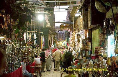 [Shopping in Cairo - Khan el-Khalili Bazaar - Egypt]