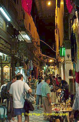 [Shopping in Cairo - Khan el-Khalili Bazaar - Egypt]