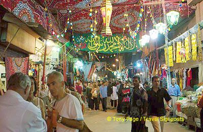 [Shopping in Cairo - Khan el-Khalili Bazaar - Egypt]