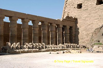 [Temple of Karnak - the Nile Valley - Egypt]