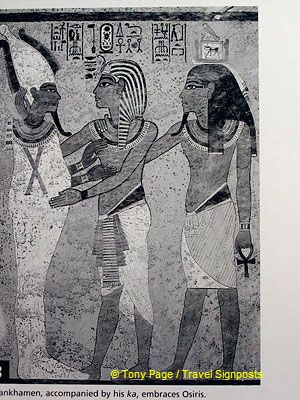 Tutankhamen, accompanied by his ka, embraces Osiris
[Tutankhamen - Valley of the Kings -Egypt]