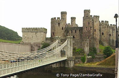 Conwy Castle was built by Edward I in the 13th century
[Conwy - North Wales]