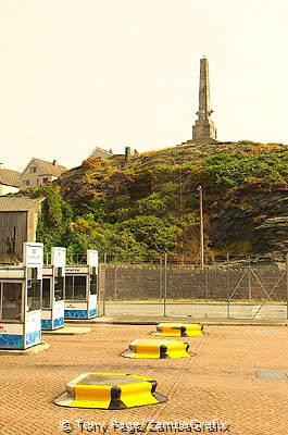 Ferry entry and the Holyhead obelisk
[Wales]