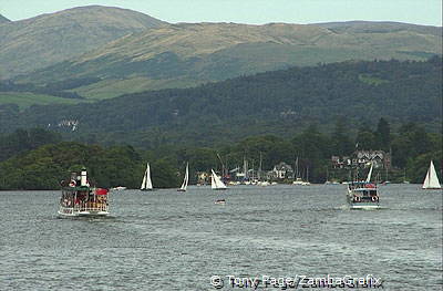 Lake District cruise on Lake Windermere 