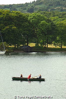 Lake District cruise on Lake Windermere [The Lake District - England]