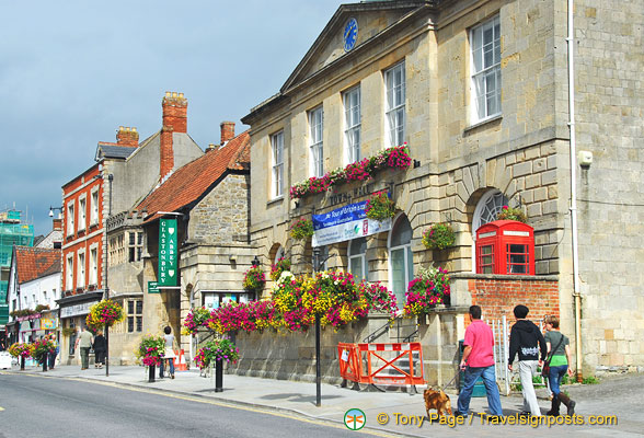 Glastonbury Town Hall