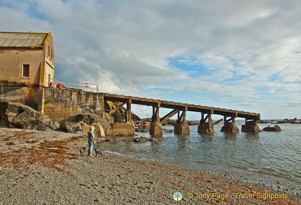 The old jetty at Lizard Point