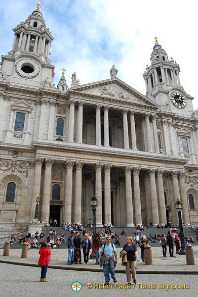 Western Front and Towers of St. Paul's Cathedral