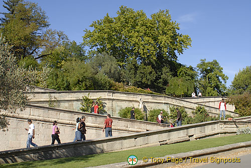 Rocher des Doms gardens