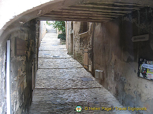 Cavaillon and Luberon, France