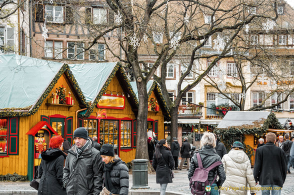 The omni-present Käthe Wohlfahrt stall