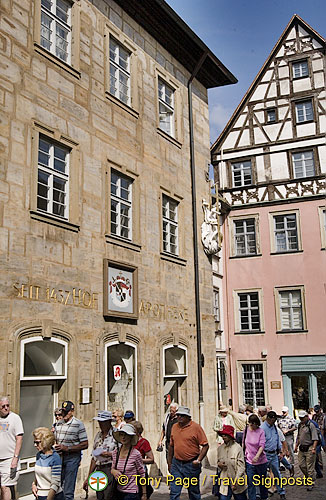 The Hof Apotheke at Karolinenstraße 20