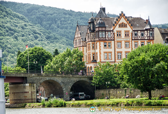 A mansion in Bernkastel