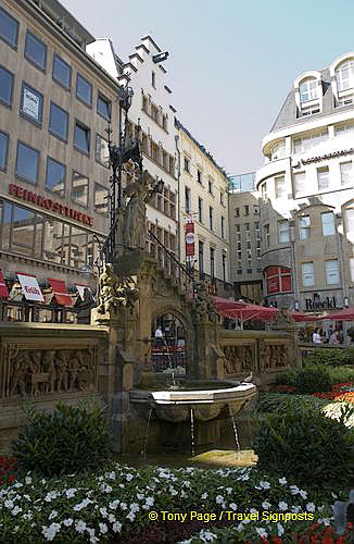 Heinzelmännchenbrunnen 