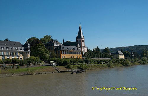 Approaching Unkel, a town just before Remagen