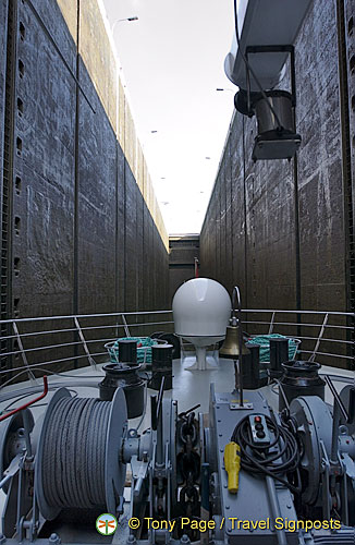 Continental Divide, Main-Danube Canal Locks