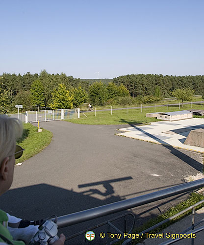 Continental Divide, Main-Danube Canal Locks