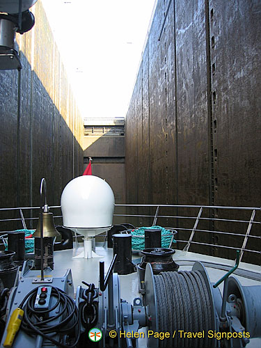 Continental Divide, Main-Danube Canal Locks