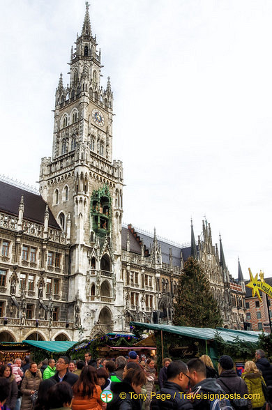 Neues Rathaus on Marienplatz