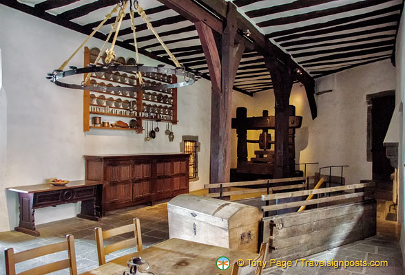 Marksburg - Great Hall kitchen