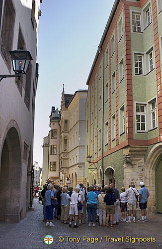 [Regensburg - Danube River Cruise - Germany]