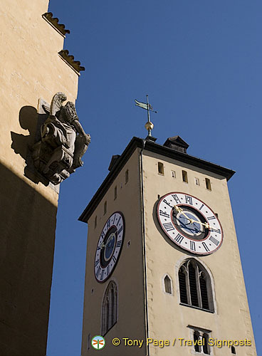 [Regensburg - Danube River Cruise - Germany]