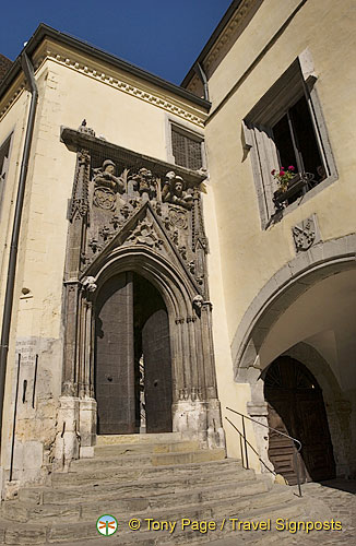 [Regensburg - Danube River Cruise - Germany]