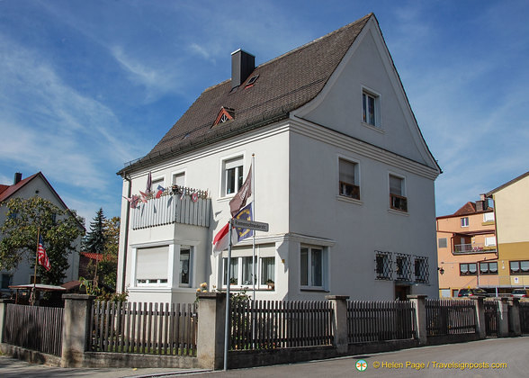 Backpacker's accommodation on Reimenschneiderstrasse