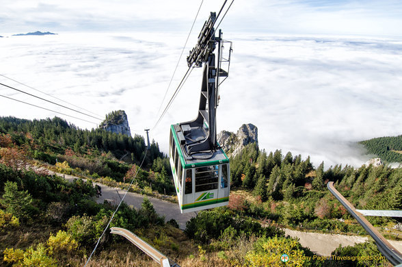 Cable car gondola