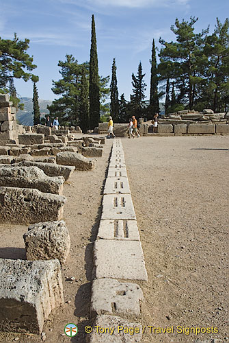 Delphi: the archaelogical site