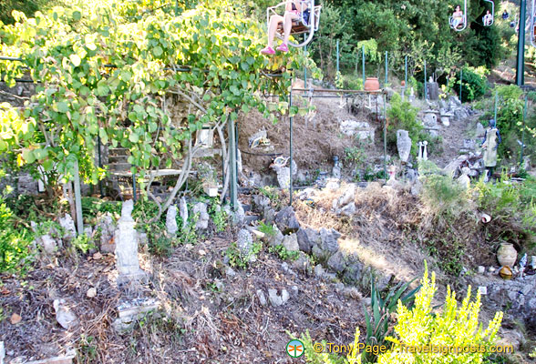 An unusual pottery garden below