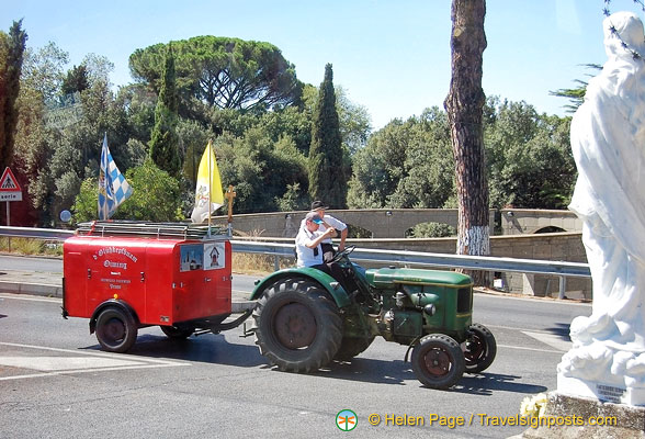 A parade of some sort in Castel Gandolfo