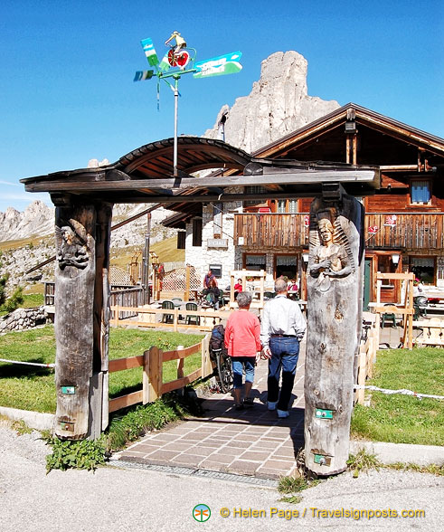 Hotel Passo Giau