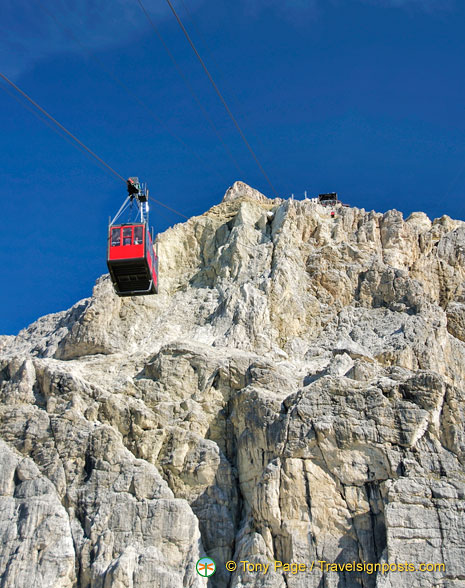 Lagazuoi cable car