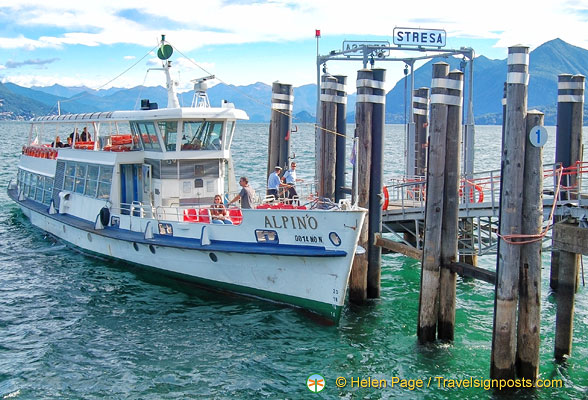 The Alpino arriving at Stresa