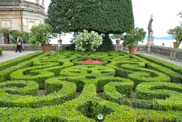 Isola Bella Gardens