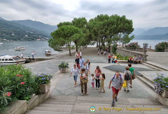 Isola Bella pier area