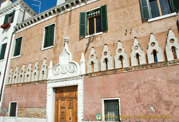 Moorish decorations on this building