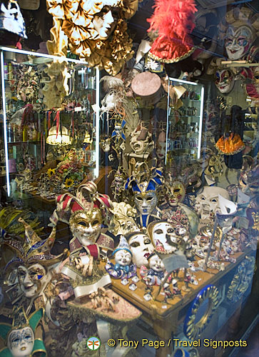 Mask shop in San Polo