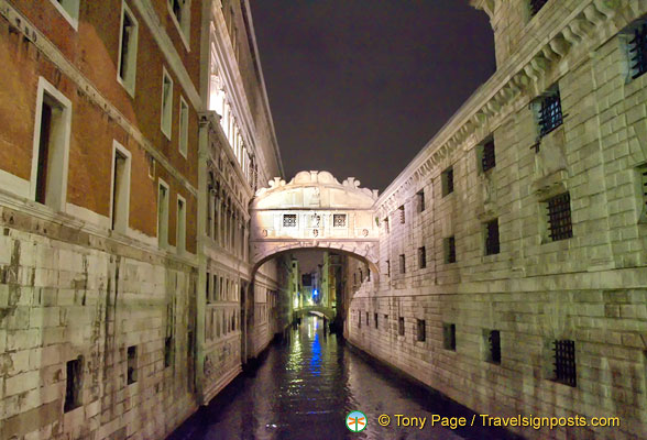 Bridge of Sighs by night