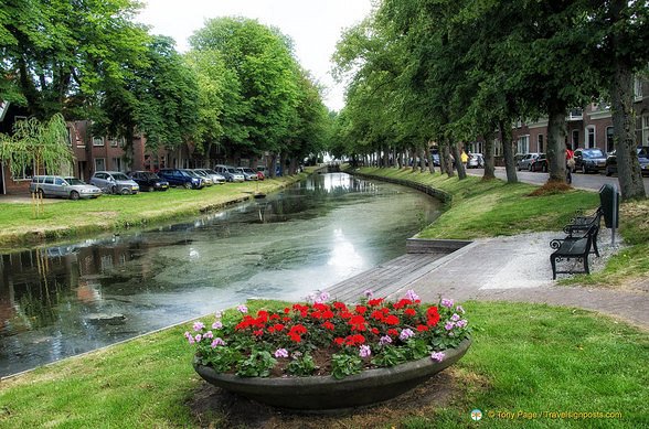 Edam canal view